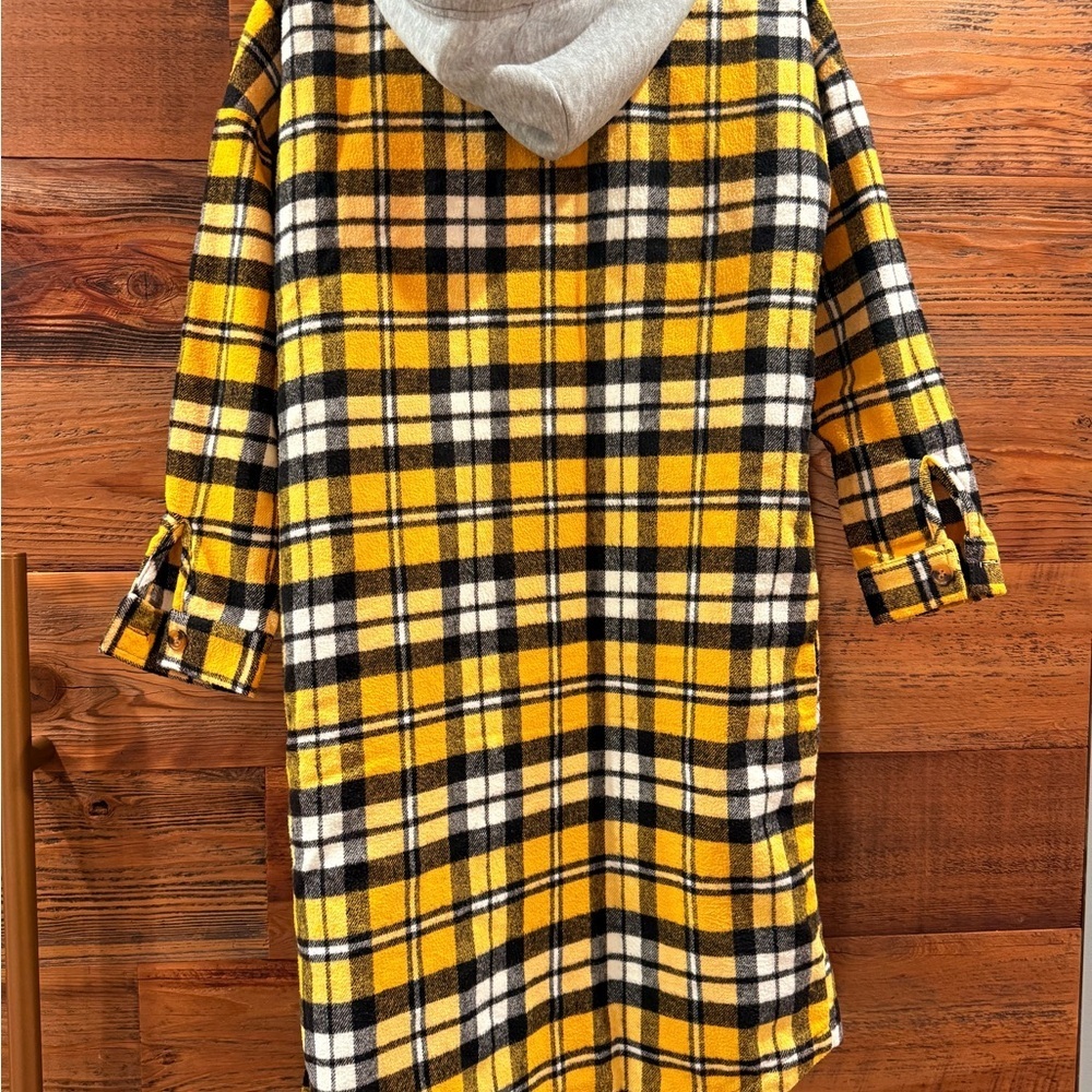 Fashion Nova Yellow and Black Plaid Utility Hooded Fleece Jacket/Shacket - Picture 4 of 9